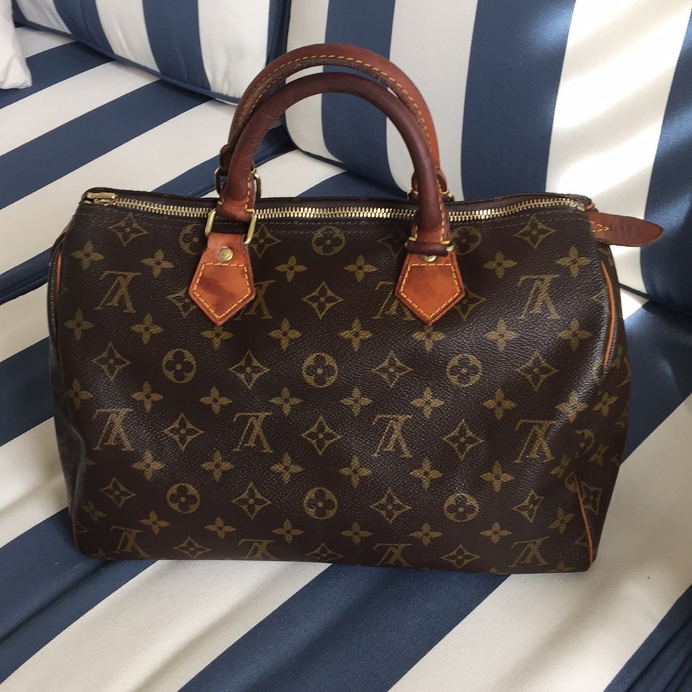 Louis Vuitton Speedy